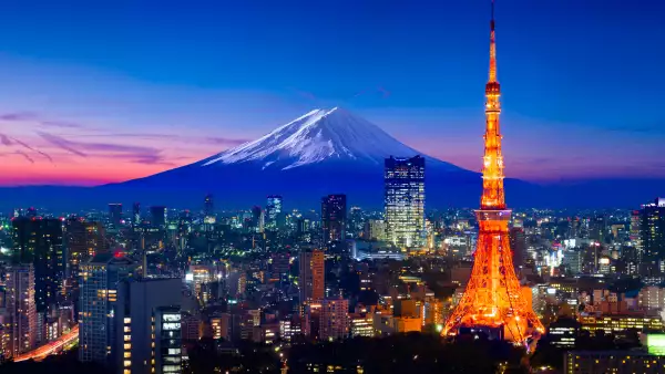 Tokyo,Tower,,With,Mt.fuji,In,The,Background.,Tokyo,,Japan