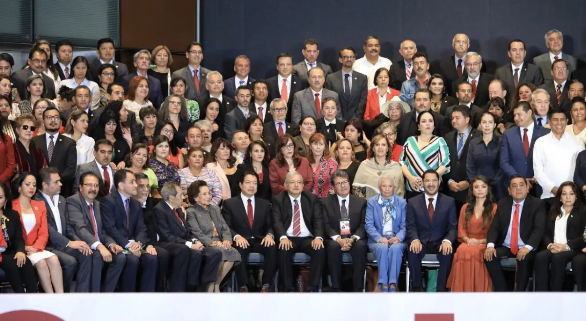 AMLO-Diputados