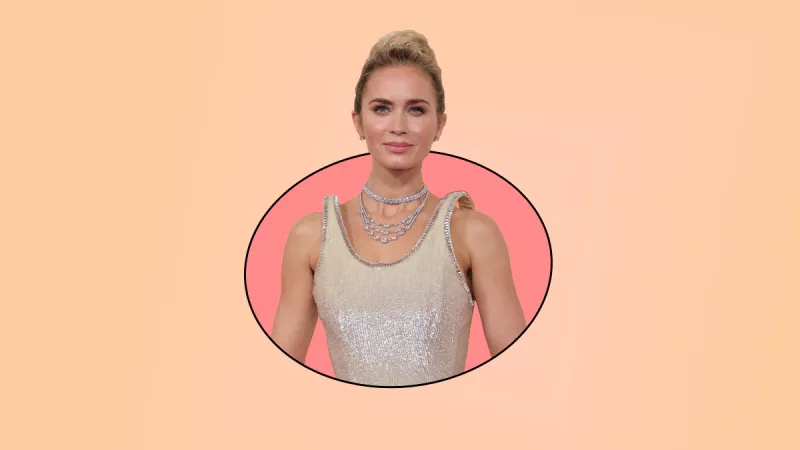 Emily Blunt tiene la mejor reacción tras las criticas por sus hombros flotantes 