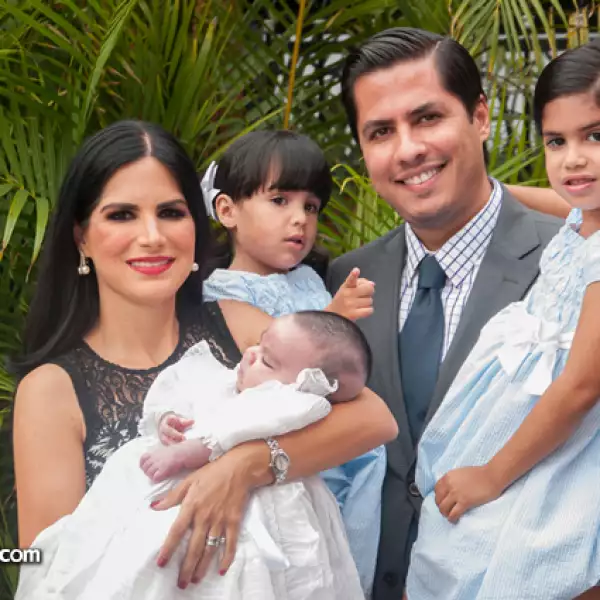 Mónica Urania,Mónica Fernández de Lara,Pablo Fernández de Lara,Mónica Fernández de Lara,Pablo Fernández de Lara