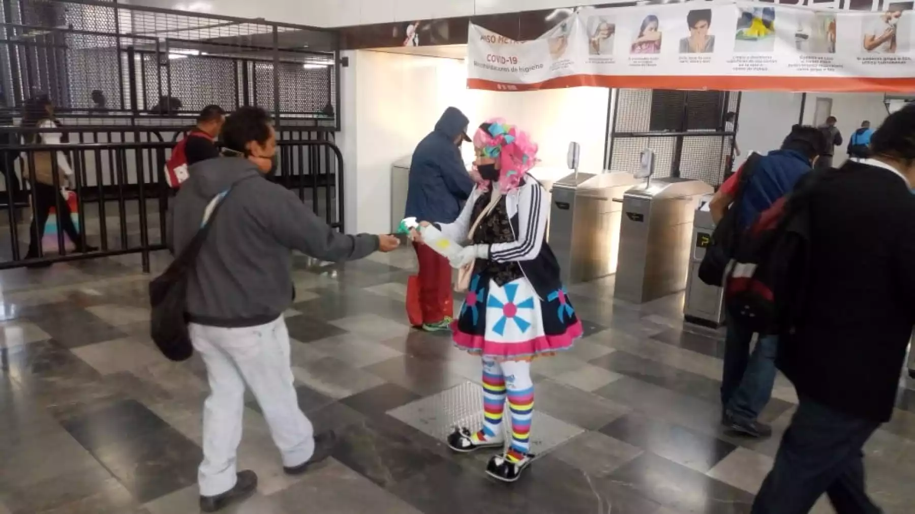 payasos metro 