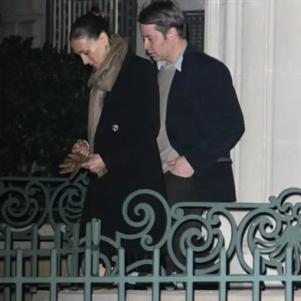 Entre los asistentes al funeral y entierro, estuvieron presentes Sara Jessica Parkery su esposo Matthew Broderick.