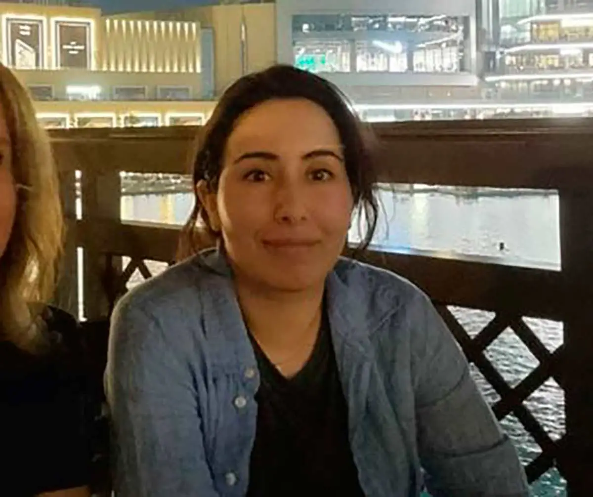 La princesa Latifa en una de la fotos compartidas por la cuenta de su amiga Sioned Taylor.
