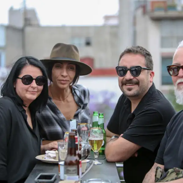 Collette Decroux, Cynthia Araf, Juan Carlos Campos y Mijangos
