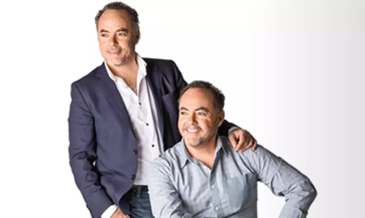 Jaime (izq.) y Gustavo (der.) Muñoz redefinen el concepto de la bebida prehispánica con grupo Los Danzantes. (Foto: Duilio Rodríguez)