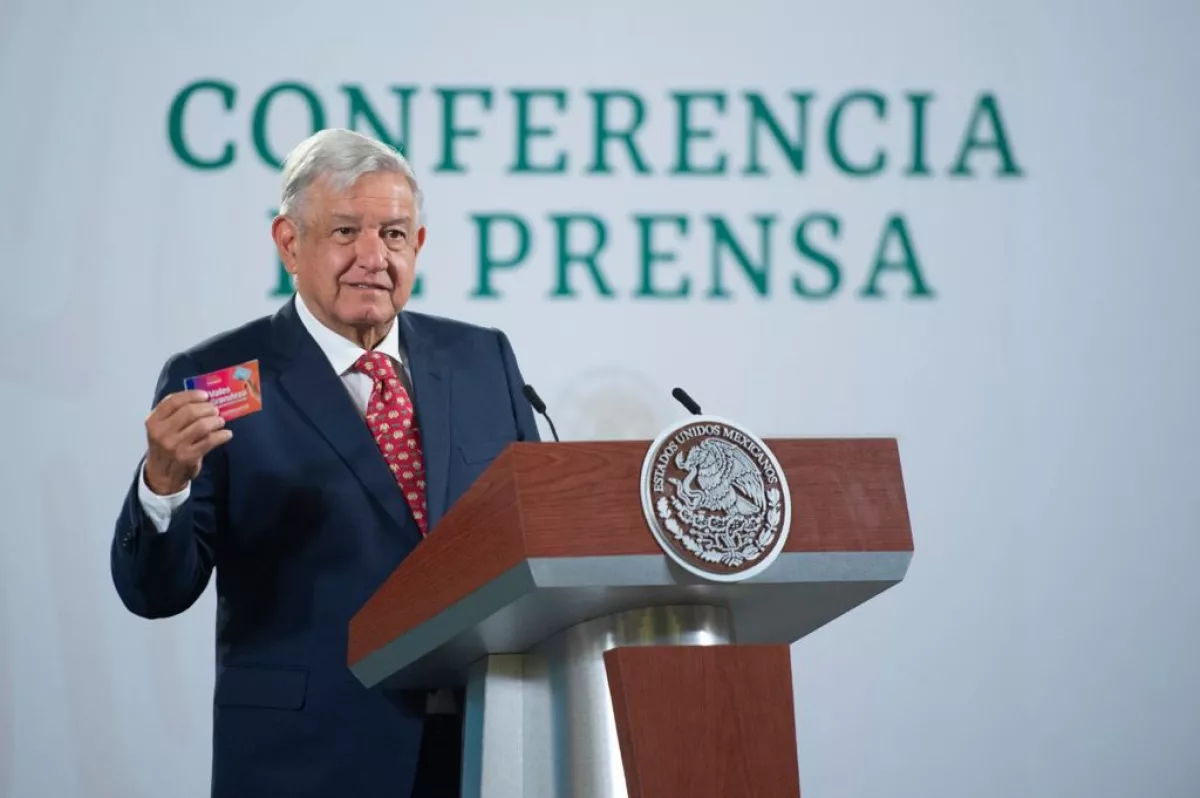 amlo-vales-grandeza.jpeg