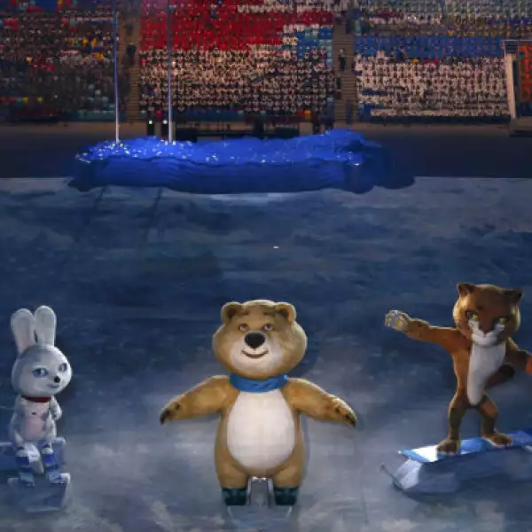 El oso, leopardo y la liebre dieron la bienvenida a los juegos que durarán hasta el 23 de febrero.