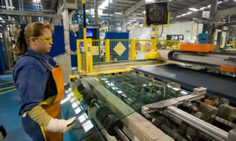 Se estima que el monto de pasivos a reestructurar por la empresa incluye alrededor de 2,000 mdd de deuda inter-compañías. (Foto: Cortesía Vitro)