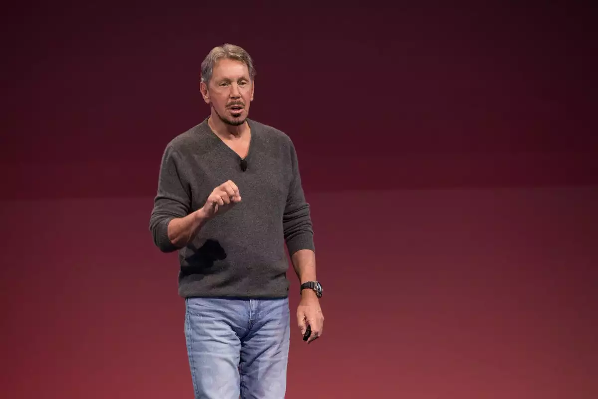 Larry Ellison suma más a su patrimonio