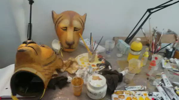 El trabajo de diseño de vestuario para México también se encuentra en marcha.