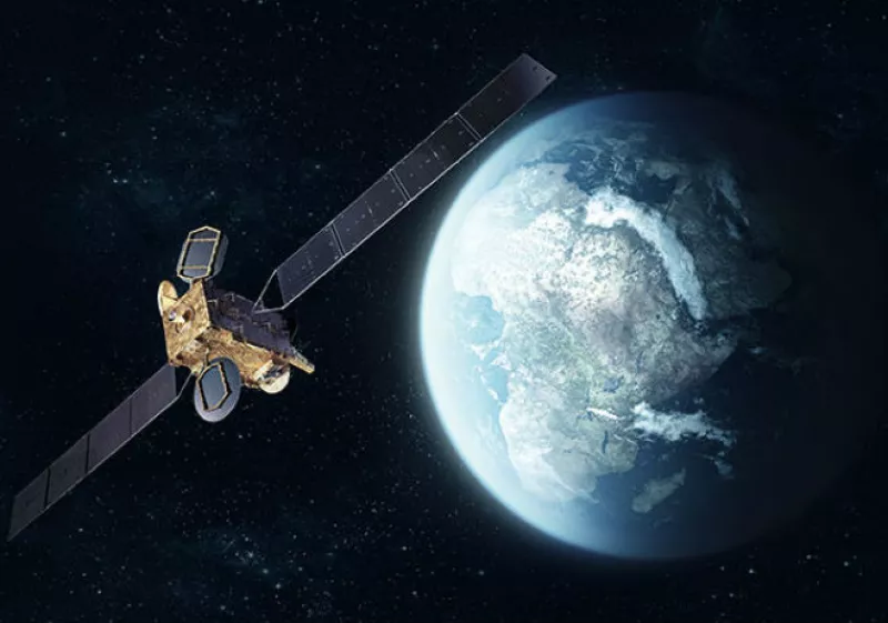Eutelsat Satélite