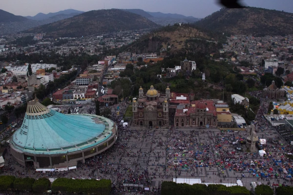 Basilica_Vista_Peregrinos-4.jpg