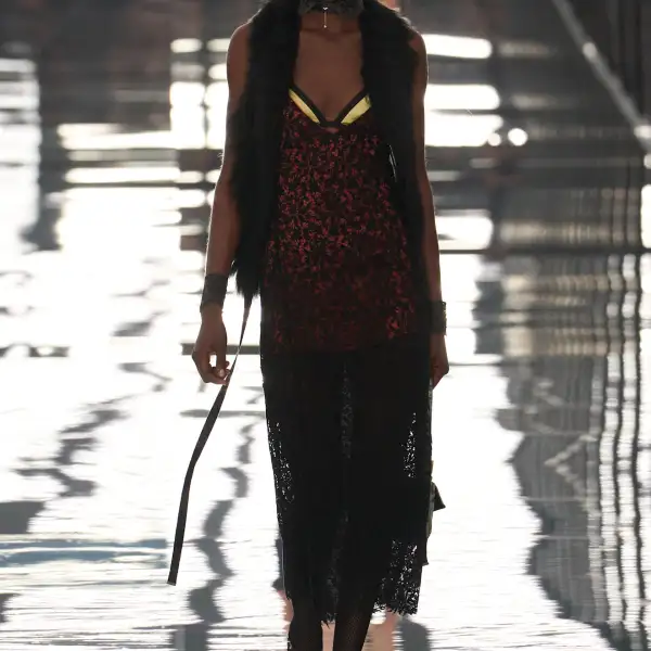 Fendi S27 020.jpg