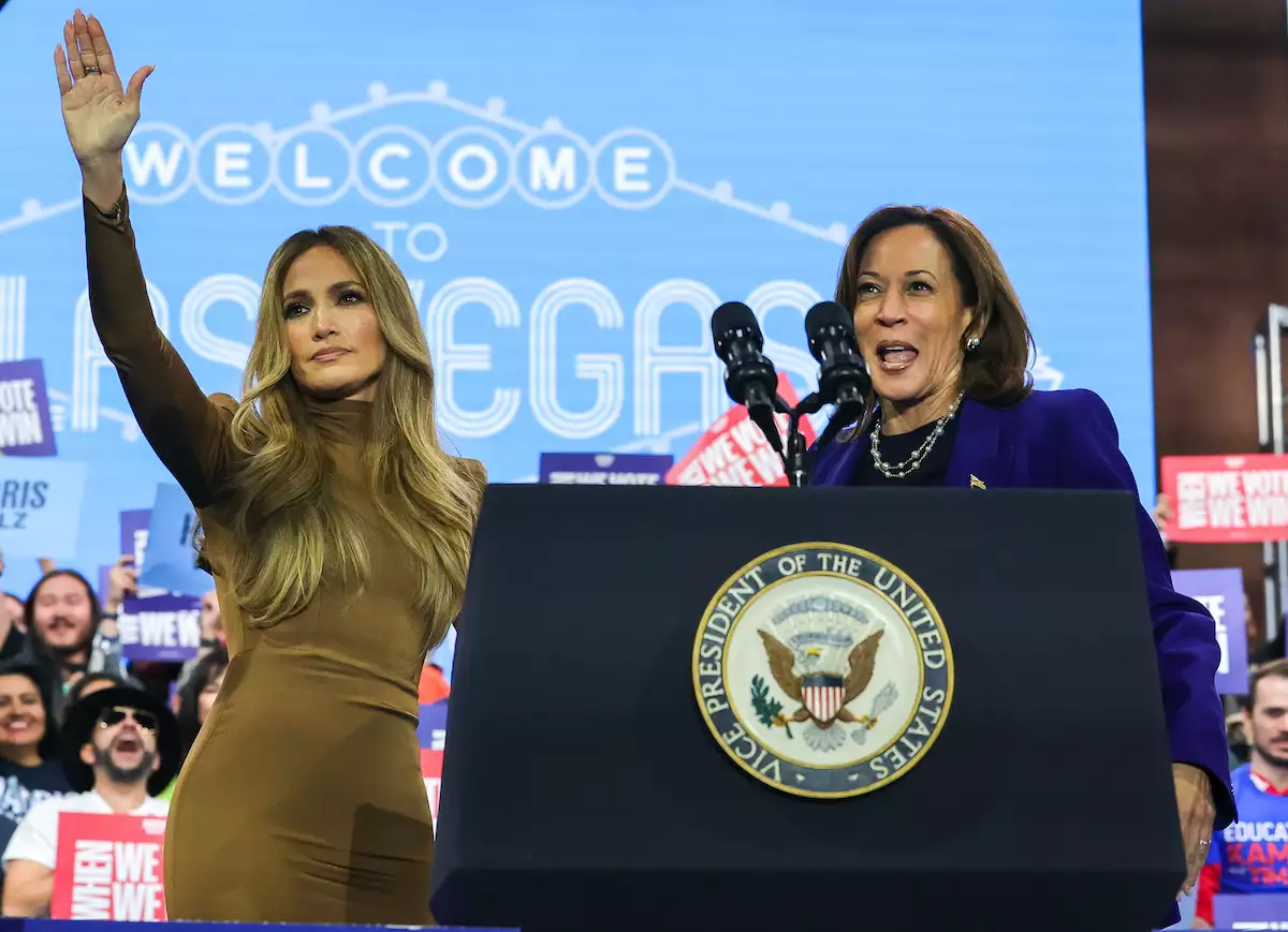 Kamala Harris Campaigns Across Nevada Ahead Of Election Day