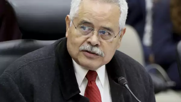 javier-santiago-amparo-ine