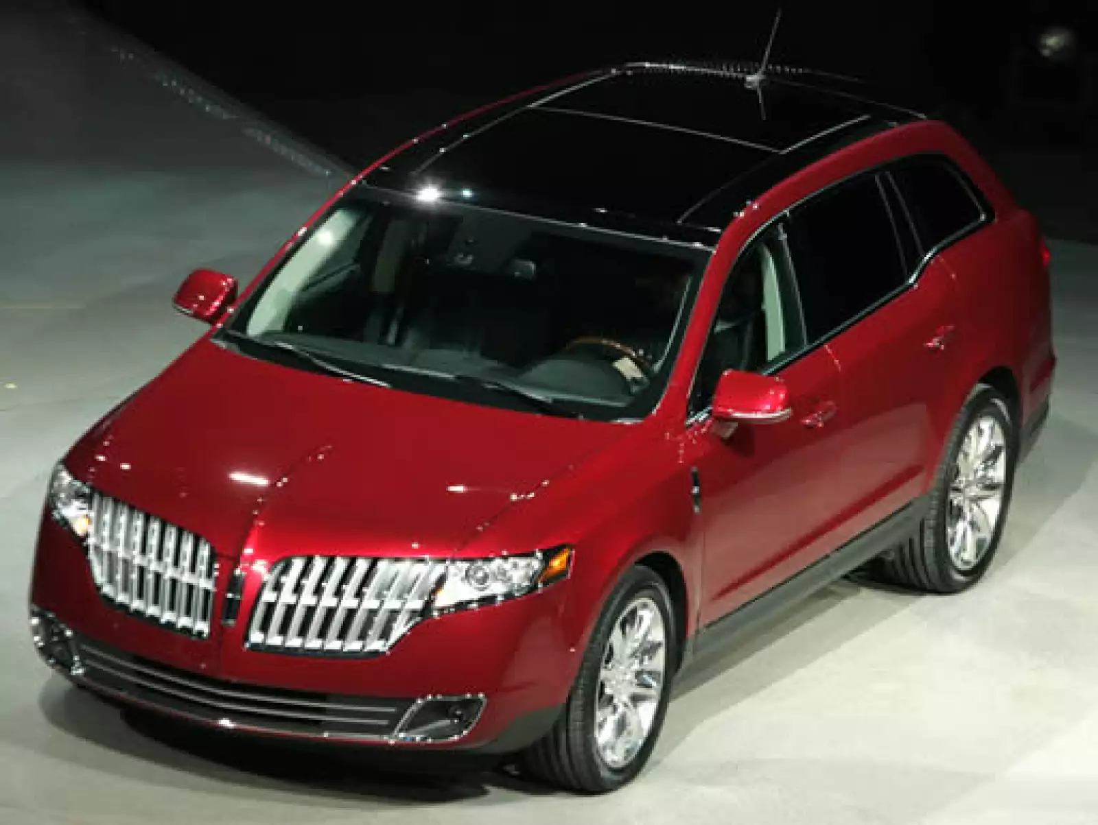 El MKT comparte la misma plataforma que el crossover Ford Flex.