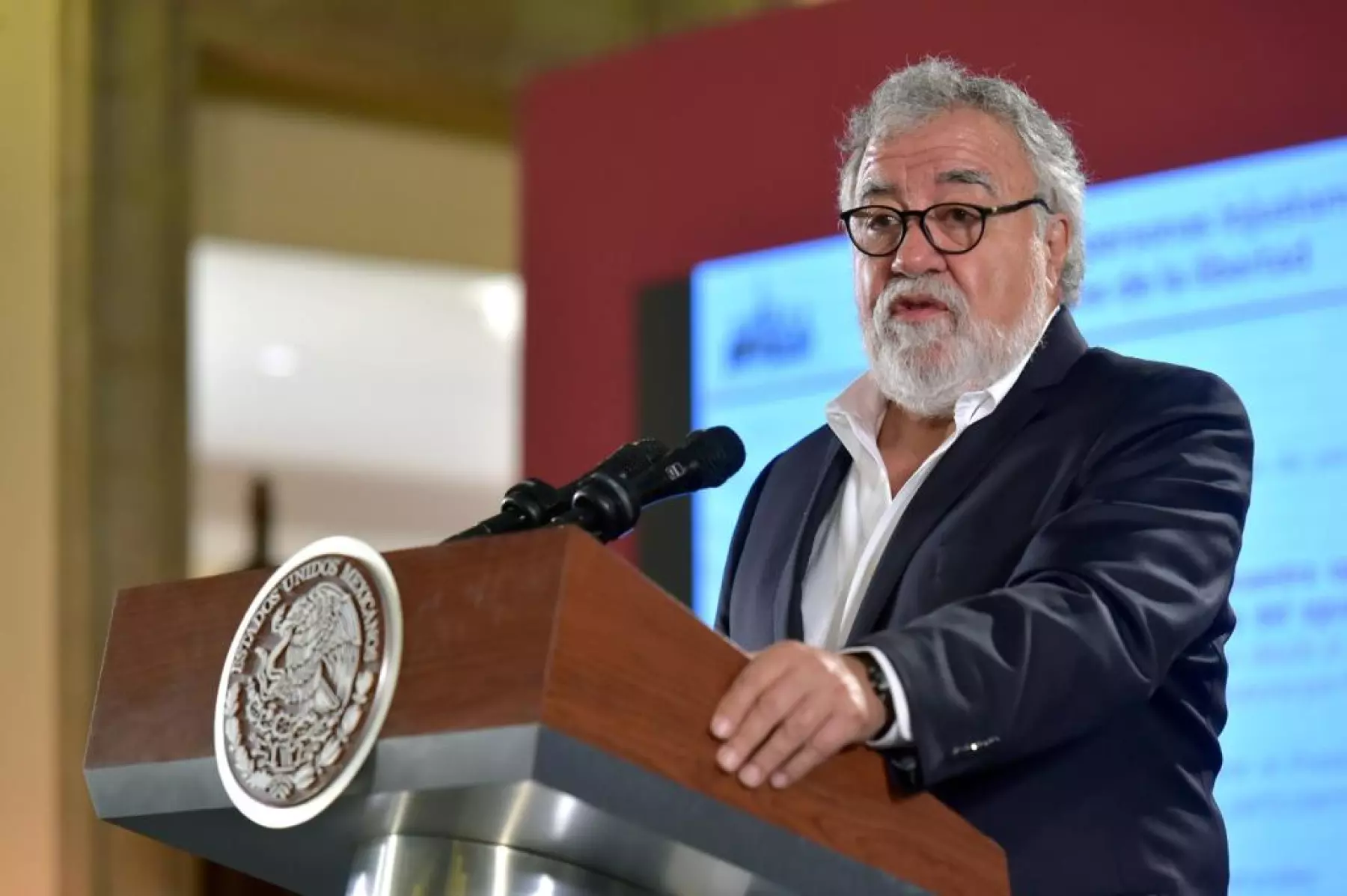 Alejandro Encinas.jpg