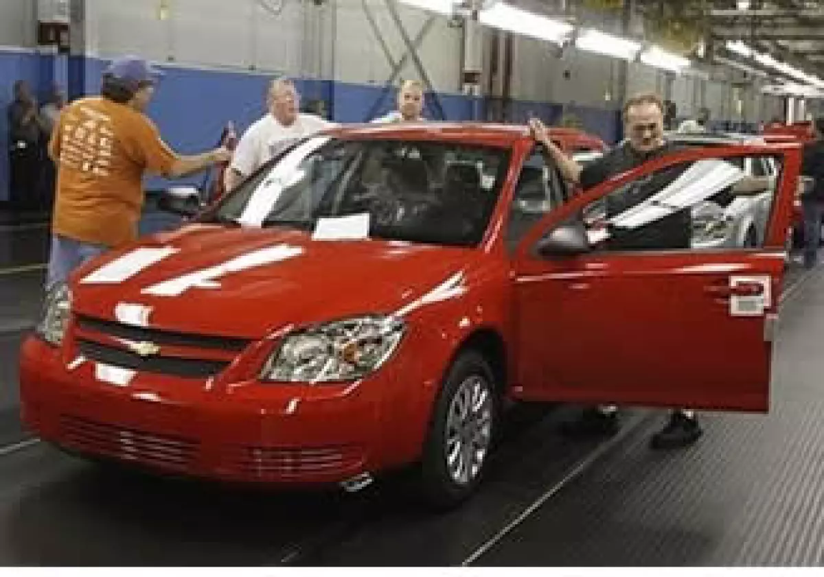 GM aumentará la producción del modelo Chevy de 12 a 22 unidades por hora en la planta de Ramos Arizpe (Foto: AP)