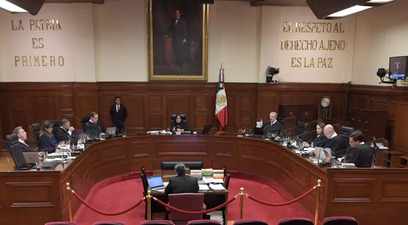 El pleno de la Suprema Corte de Justicia de la Nación valido la reforma a la constitución de Jalisco, que incrementó el financiamiento público local a partidos políticos nacionales.