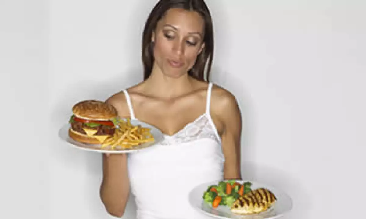 El mayor problema con la ortorexia es que la gente ignora o minimiza el hecho de que una buena alimentación debe estar balanceada. (Foto: Thinkstock)