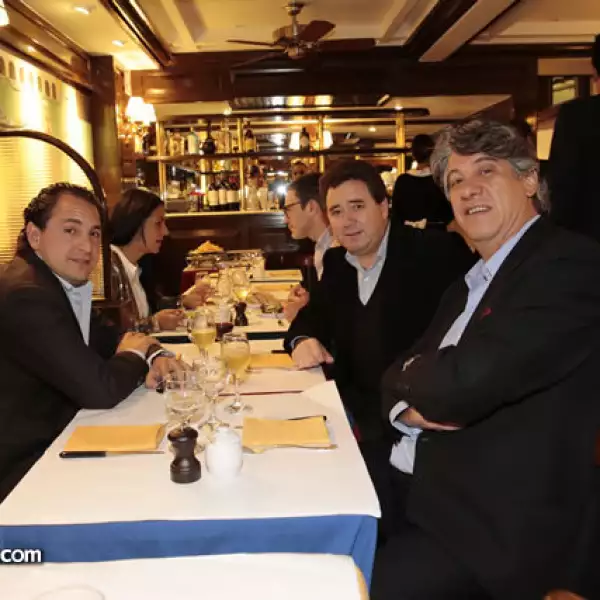 Juan Pablo Carranza,Roberto Guisar,Bernardo Riojas