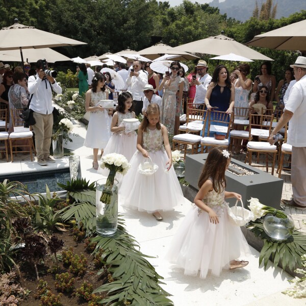 En exclusiva: Las fotos de la boda de Bianca Marroquín y ...