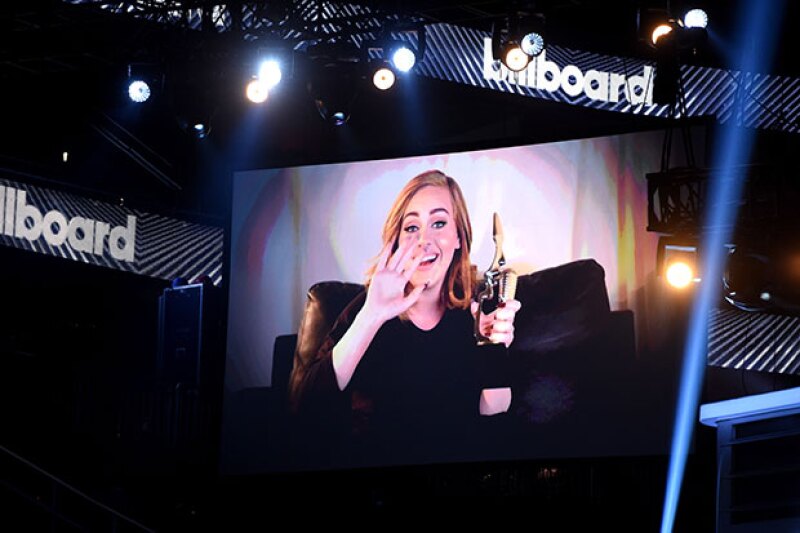 Adele ganó Top Billboard 200 Album durante la entrega.