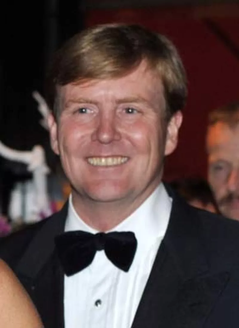 El príncipe de Holanda, Willem-Alexander dijo en un perfecto español: "Camarón que se duerme se lo lleva la chingada".