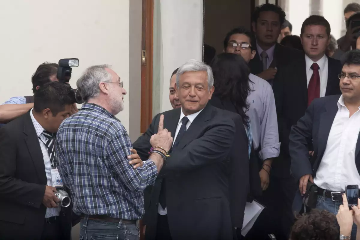 AMLO y Sicilia