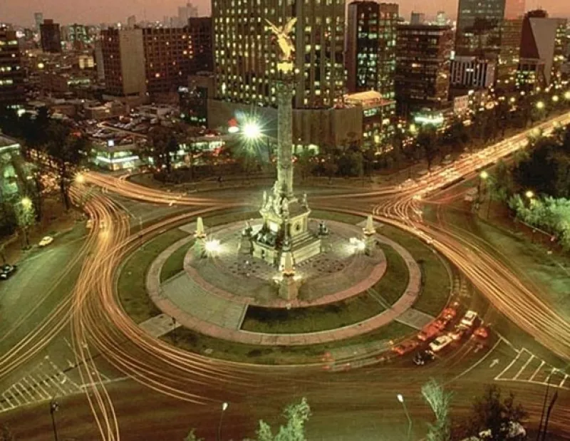 Si no pudiste salir de vacaciones o no sabes qué hacer este fin de semana, Quién.com y Chilango.com te dicen algunas actividades que puedes realizar en la Ciudad de México.