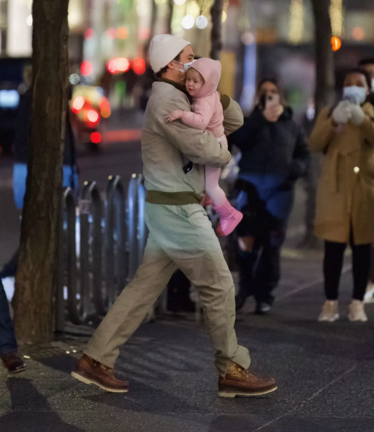 Orlando Bloom con su hija Daisy Dove en 2022