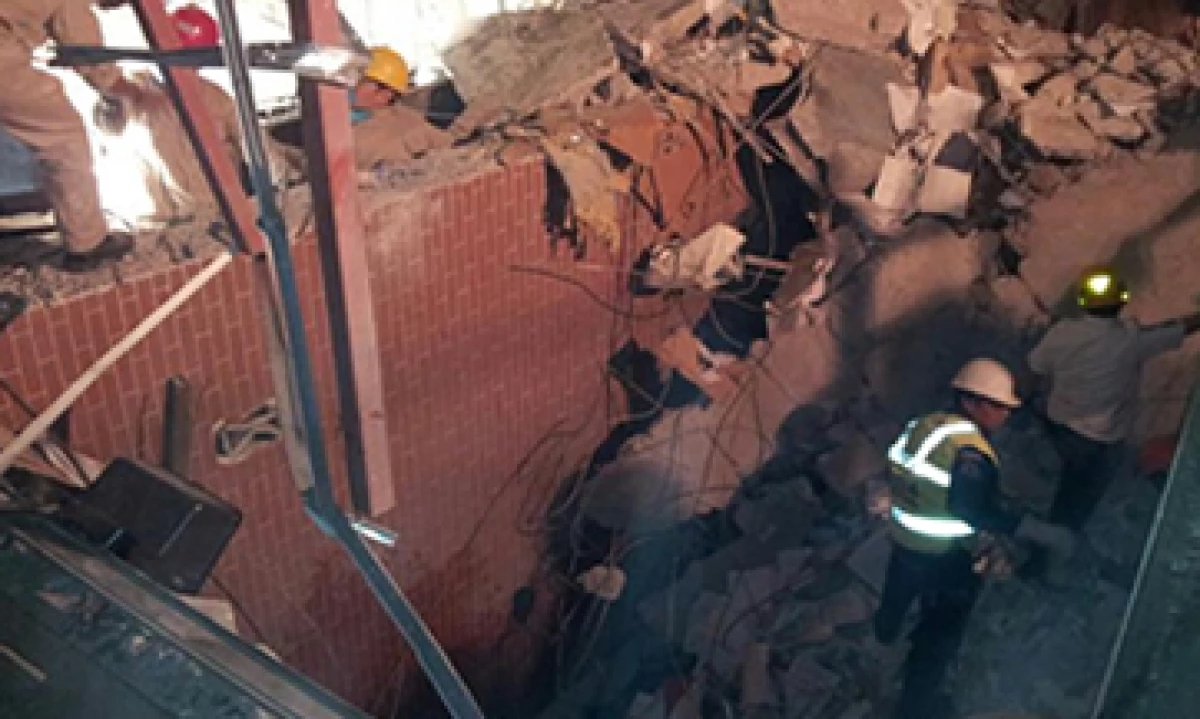 33 personas perdieron la vida tras la explosión en la Torre de Pemex. (Foto: Notimex)