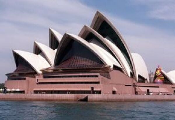 La famosa Ópera de Sidney, un ícono de la arquitectura moderna.