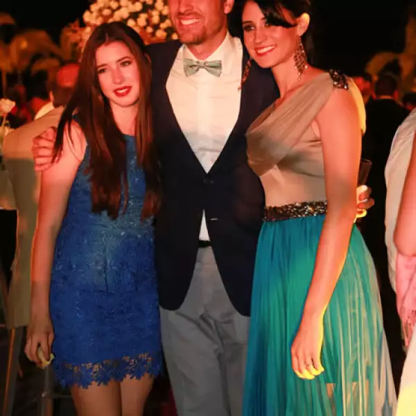 Sofía Padilla,Diego Martínez Gallardo y Mariana Fernández