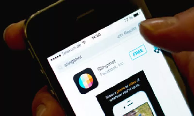 Los teléfonos Android cuestan como media 250-300 dólares, mientras que el iPhone cuesta en promedio 600 dólares. (Foto: AFP)