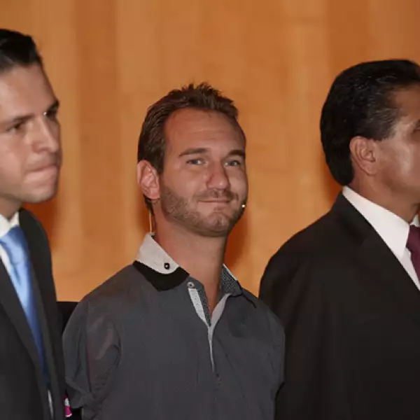 José Luis Oliveros,Nick Vijicic,Silvano Aureoles