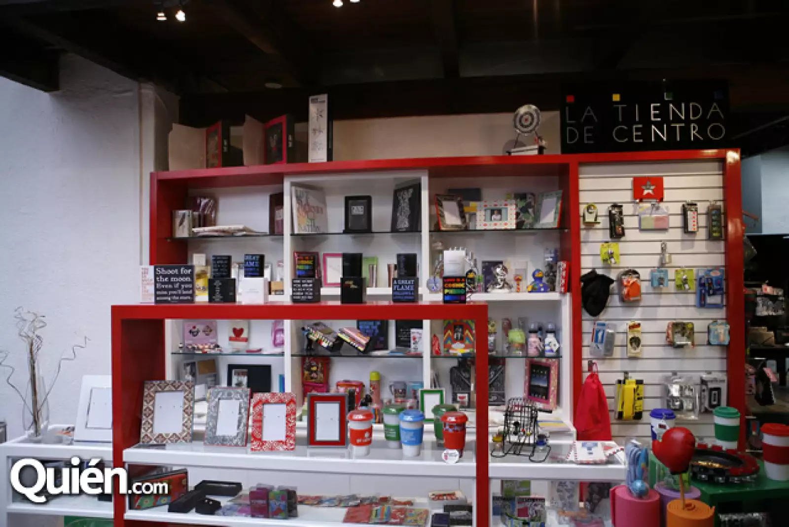 Punto i coma pedregal