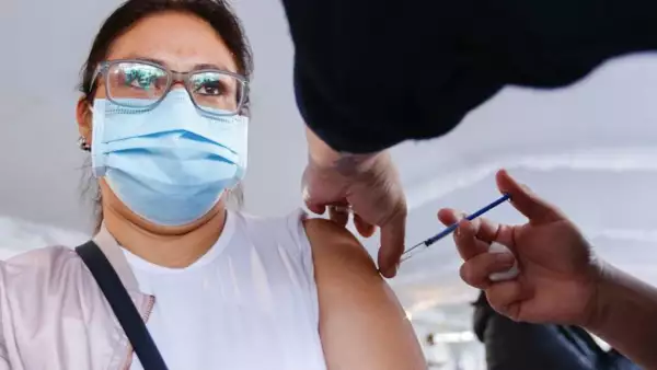 Campaña de aplicación de 2da dosis de vacuna Anti Covid 19 en Iztacalco e Iztapalapa