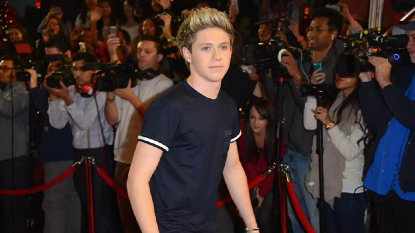 niall horan de one direction llega de X factor