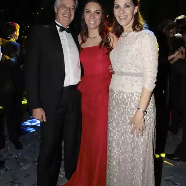 Bernardo Contreras,Camila González,Bárbara Lerdo de Tejada