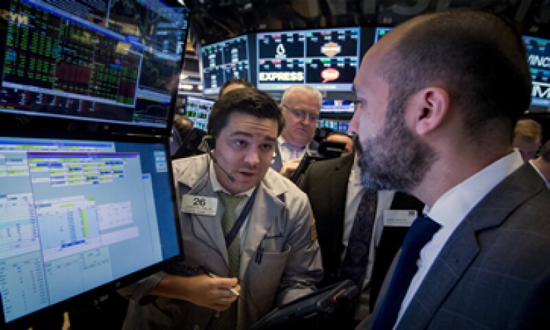 El Nasdaq cayó 2.37% este miércoles. (Foto: Reuters )