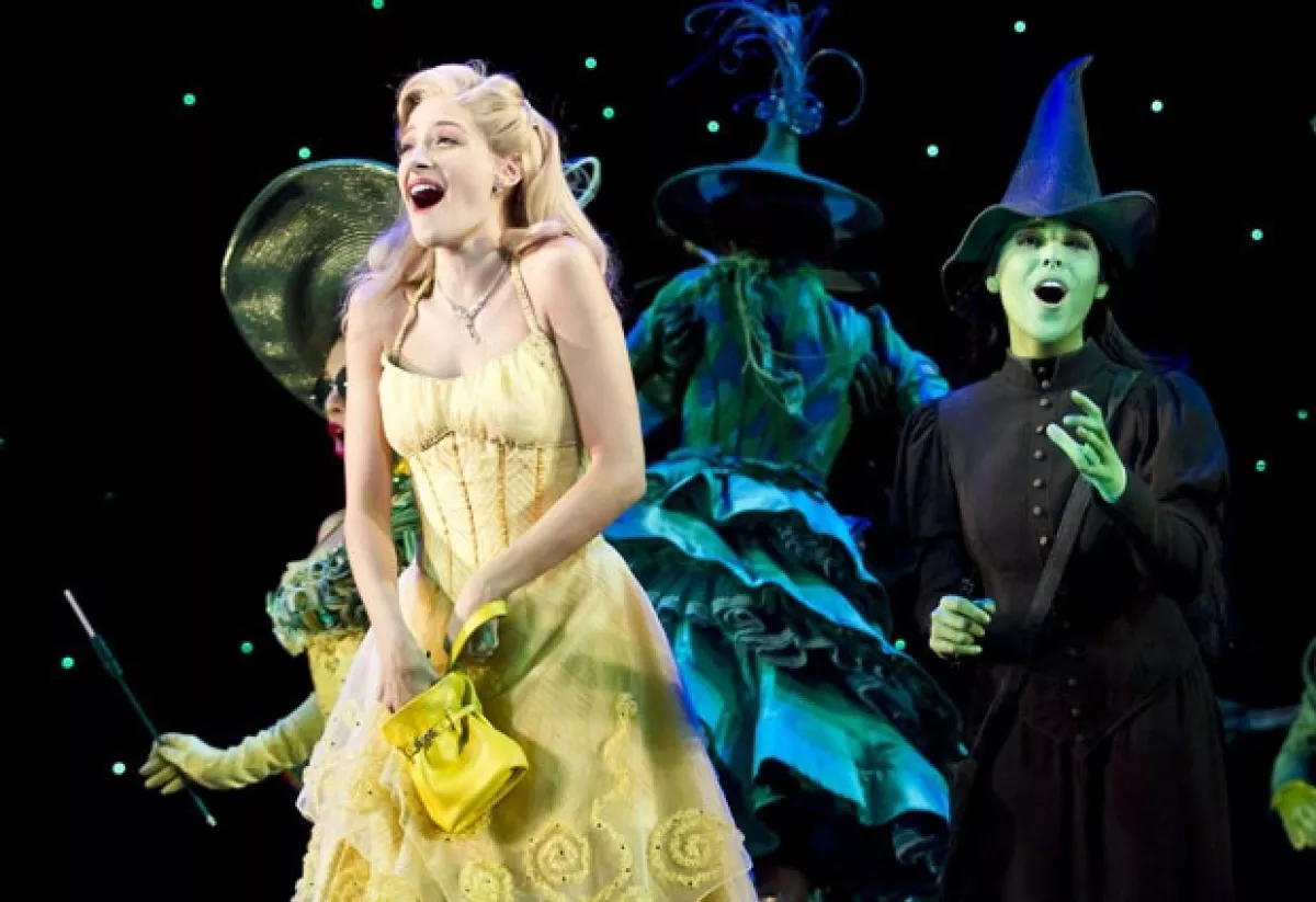 Danna Paola sorprendió con su actuación y capacidad vocal.