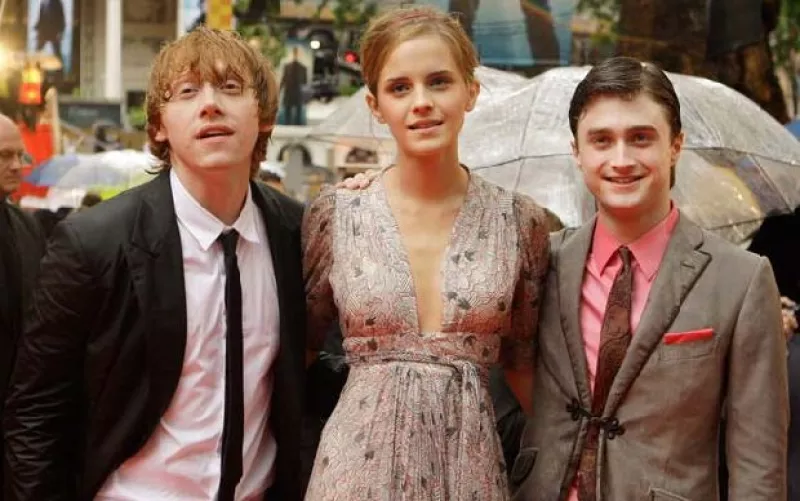 Daniel Radcliffe, Emma Watson y Rupert Grint han pasado la mitad de su vida en el universo creado por la escritora J.K. Rowling y tiene los pies muy bien puestos sobre la tierra.