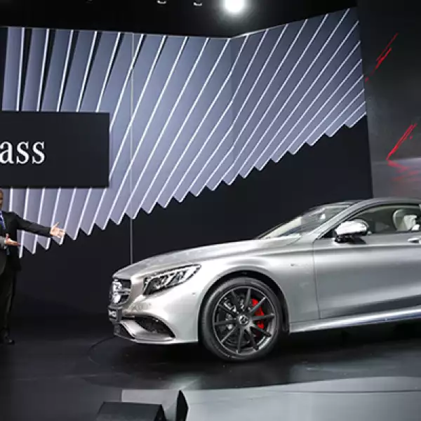 Mercedes-Benz presentó el S63 AMG Coupé en Nueva York.