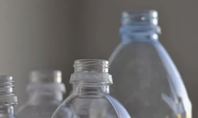 La emprsa confía en reforzar su presencia en la industria del PET. (Foto: AP)