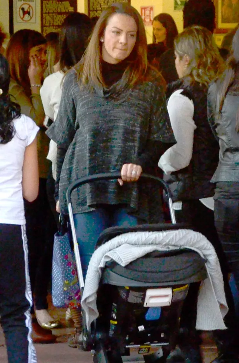 Si bien la actriz ha regresado a su vida laboral, eso no le impide disfrutar de su tiempo como madre con su hijo, a quien le dio la bienvenida hace unos meses.