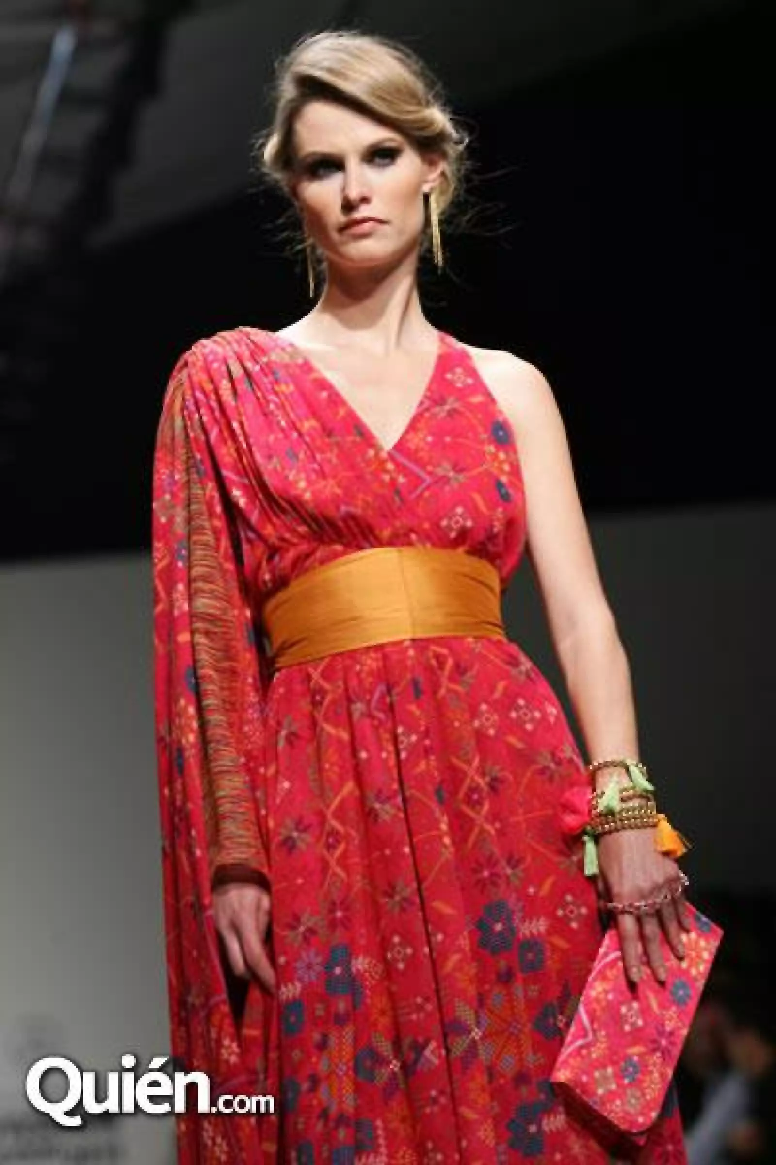 MBDF Pasarela Pineda Covalin