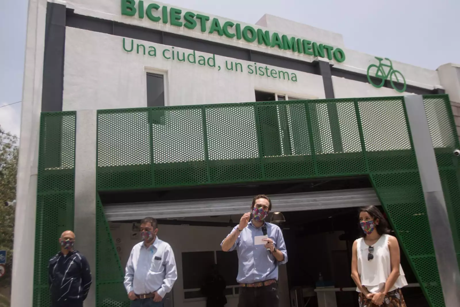 Andrés Lajous y Jesús Esteva