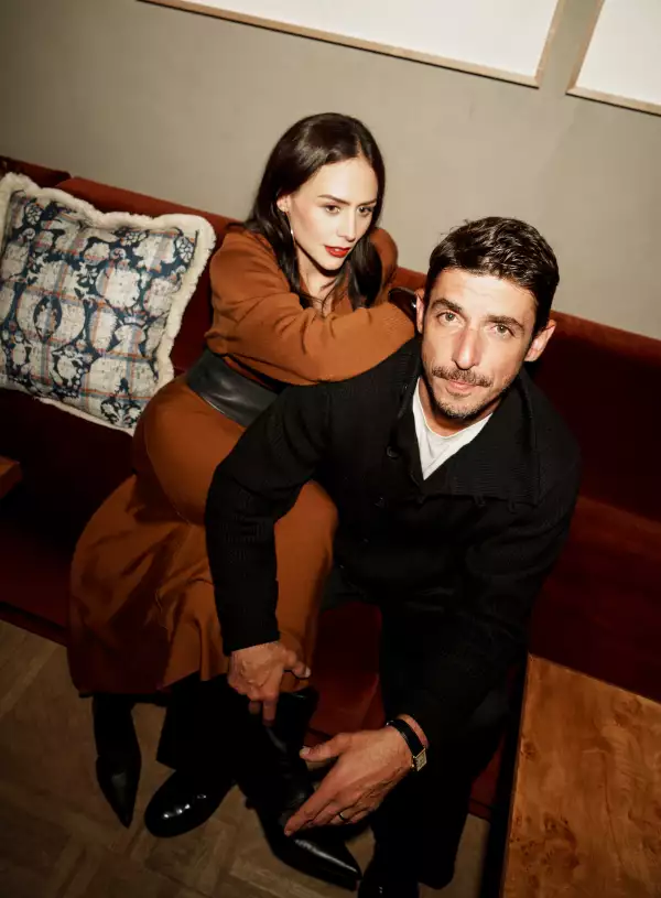 Zuria Vega y Alberto Guerra.jpg