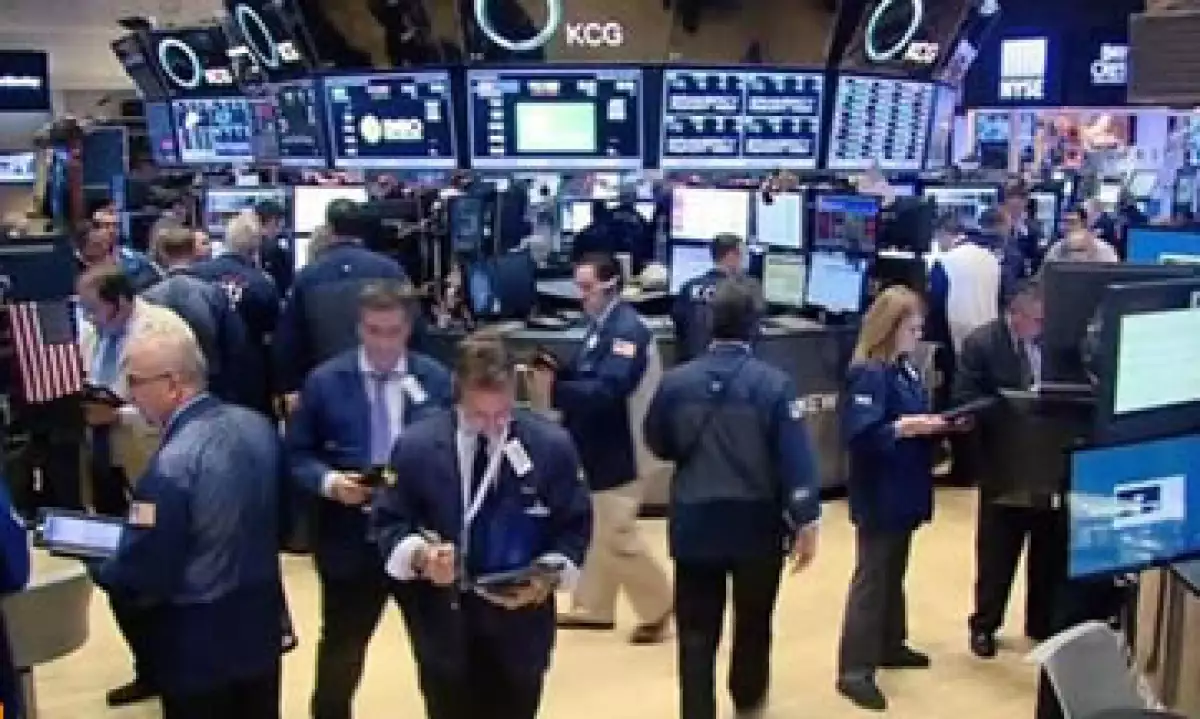El Dow Jones perdió 0.66%, y cerró en 17,603 unidades. (Foto: Reuters)